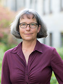 Dr. Petra Adler