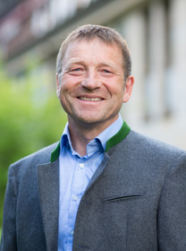 Dr. Horst Delb